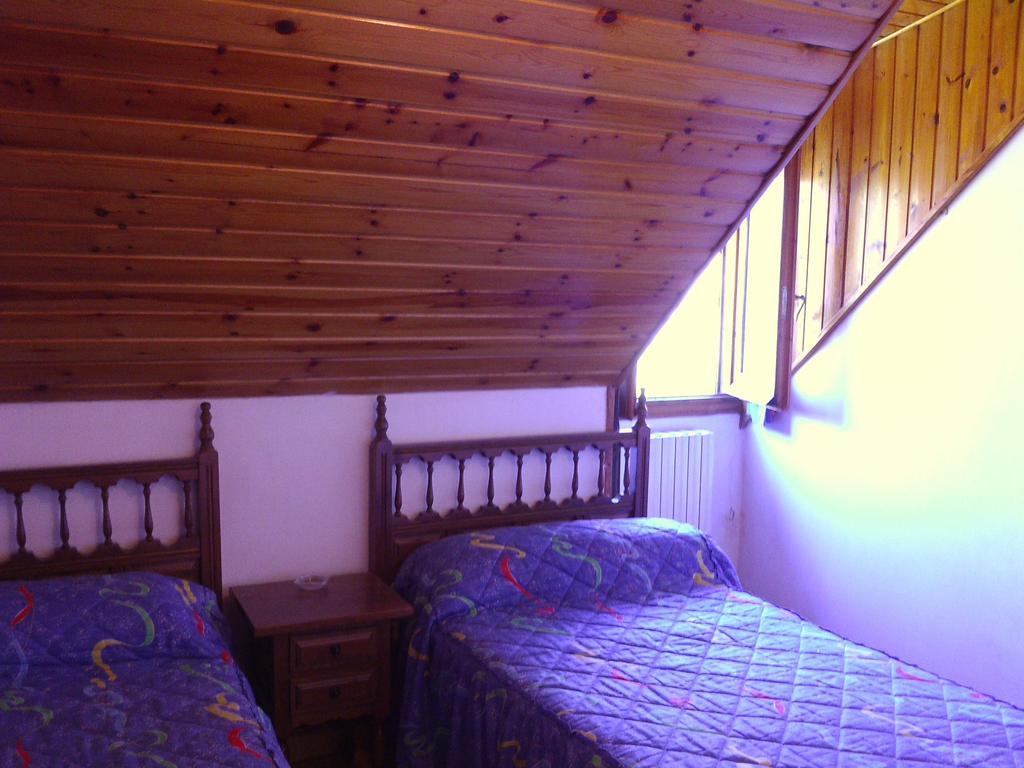 Pension Pallaruelo Saravillo Room photo